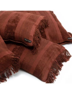 Housse De Coussin Oh My Gee - Velours Bordeaux - 60x60 -Magasin De Meubles De Qualité housse de coussin oh my gee velours bordeaux 60x60 5