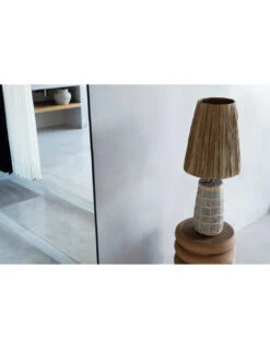 Lampe De Table Naxos - Gris Béton Naturel -Magasin De Meubles De Qualité lampe de table naxos gris beton naturel 2