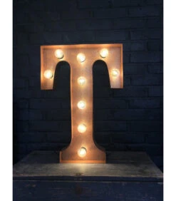 Lettre Lumineuse Métal "T" Couleur Rouille